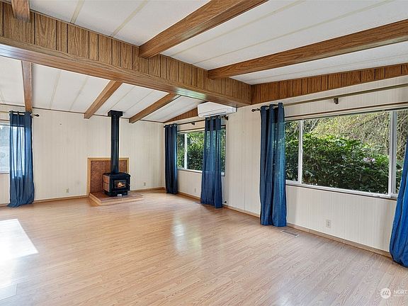 4th image of 2419 Jahn Avenue NW #35