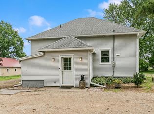 1120 City View Rd, Baraboo, WI 53913