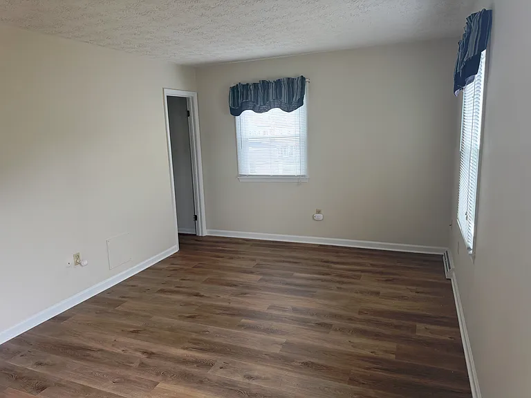 30 William Penn Dr — Photo 7