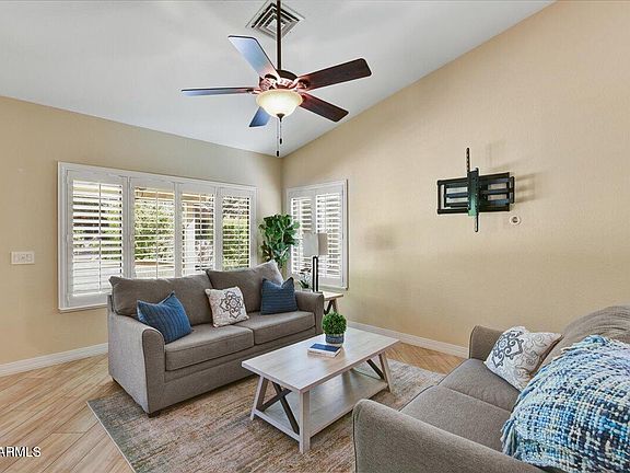 3rd image of 9136 W RIMROCK Drive
