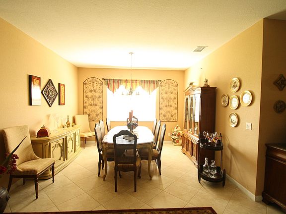 5th image of 3222 Sussex Way