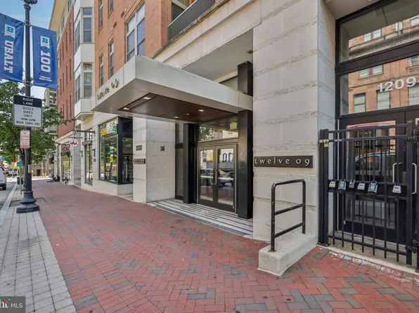 1209 N Charles St Unit 409, Baltimore, MD 21201