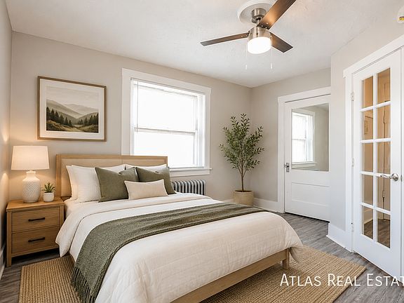 2nd image of 970 N Pearl St APT 10