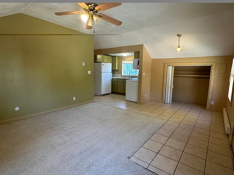 206 Railroad Ave #4 — Photo 3