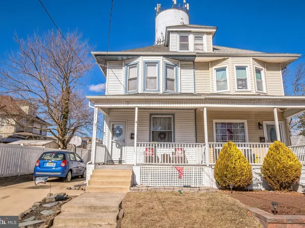 911 Gaunt St, Gloucester City, NJ 08030