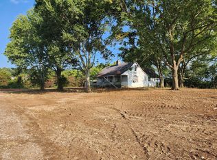 6685 Williams Rd, Christiana, TN 37037