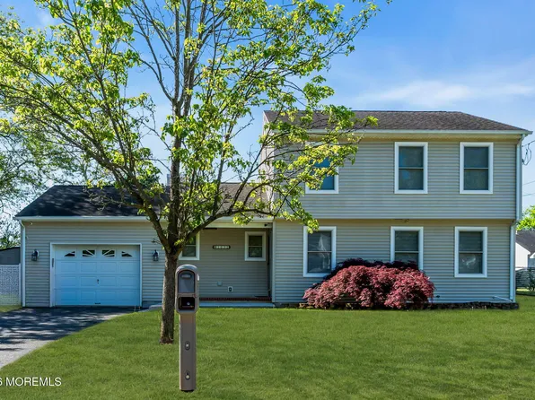 1632 7th Avenue, Toms River, NJ 08757