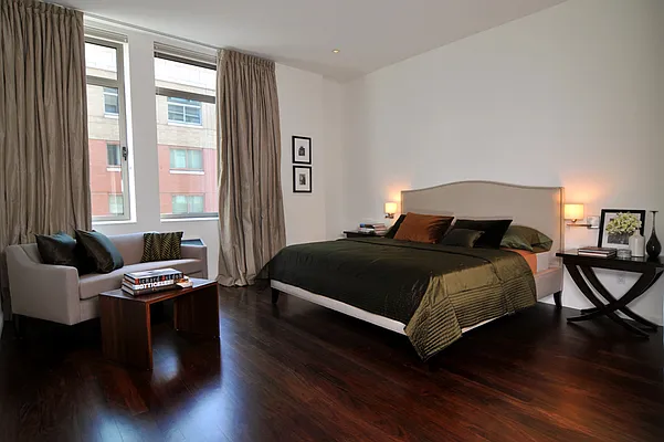 Sold by Fionn Campbell | media 7