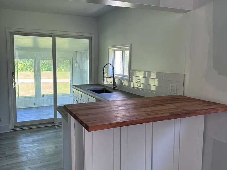 115 Wamplers Ct — Photo 5