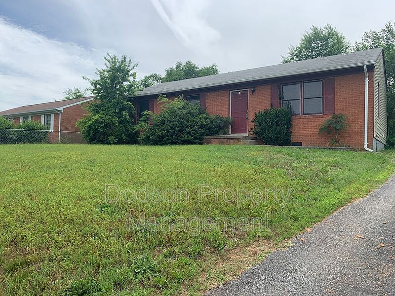 1st image of 2117 Kaiser Dr