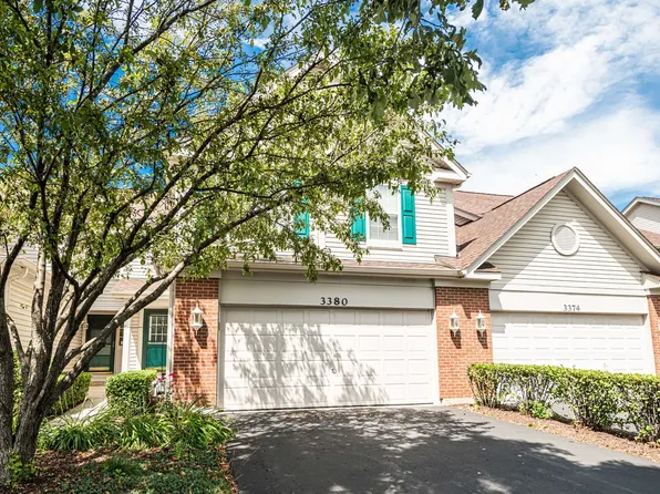 3380 Renard Ln #3380, Saint Charles, IL 60175