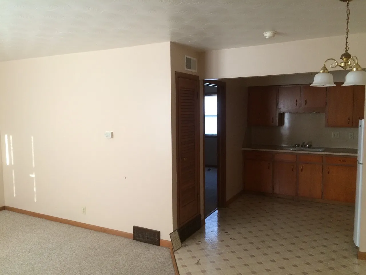 Ktkt Realty Investments, Llc: Tran Ktkt Kt Cag 715 Washington Avenue 10 Plex  — Photo 3