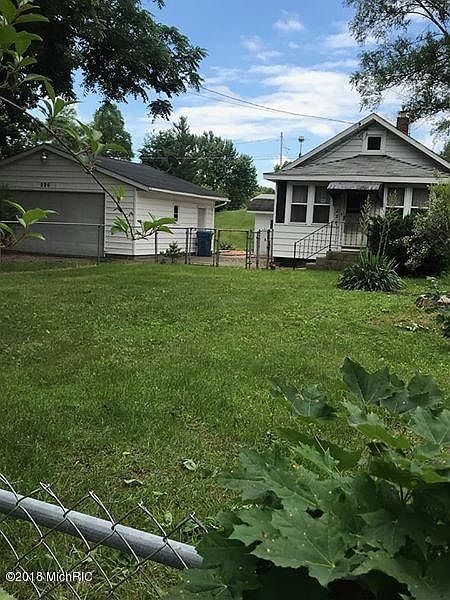 1st image of 226 Cohasset Ave