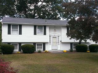 133 Wellington Ave, Warwick, RI 02886