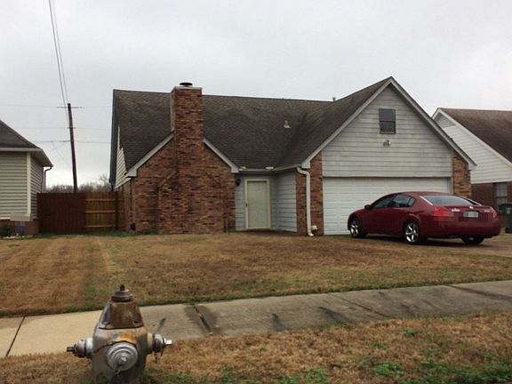 3rd image of 348 Bendigo Dr