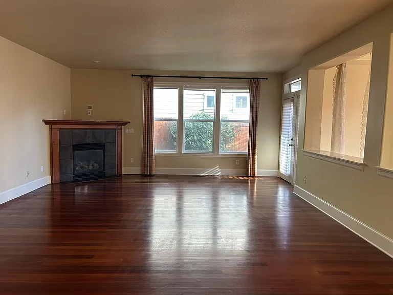 11077 NW Ironwood Ln — Photo 4