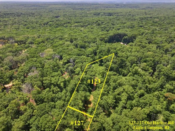 123 Old Harbor Rd, Little Compton, RI 02837
