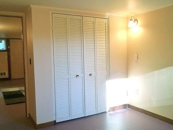 Bedroom 1 closet side