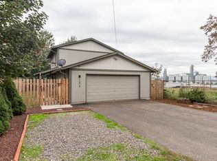 1219 W 20th St, Vancouver, WA 98660