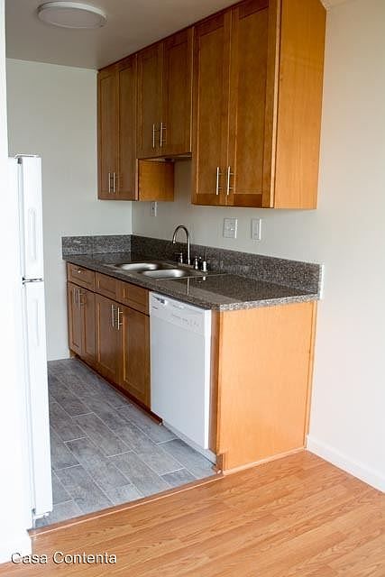 1st image of 1019 Agate St APT G