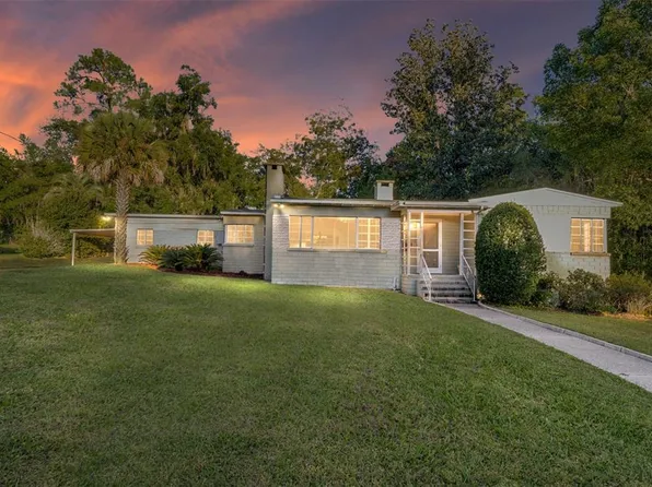 1067 SW 11th Ter, Gainesville, FL 32601