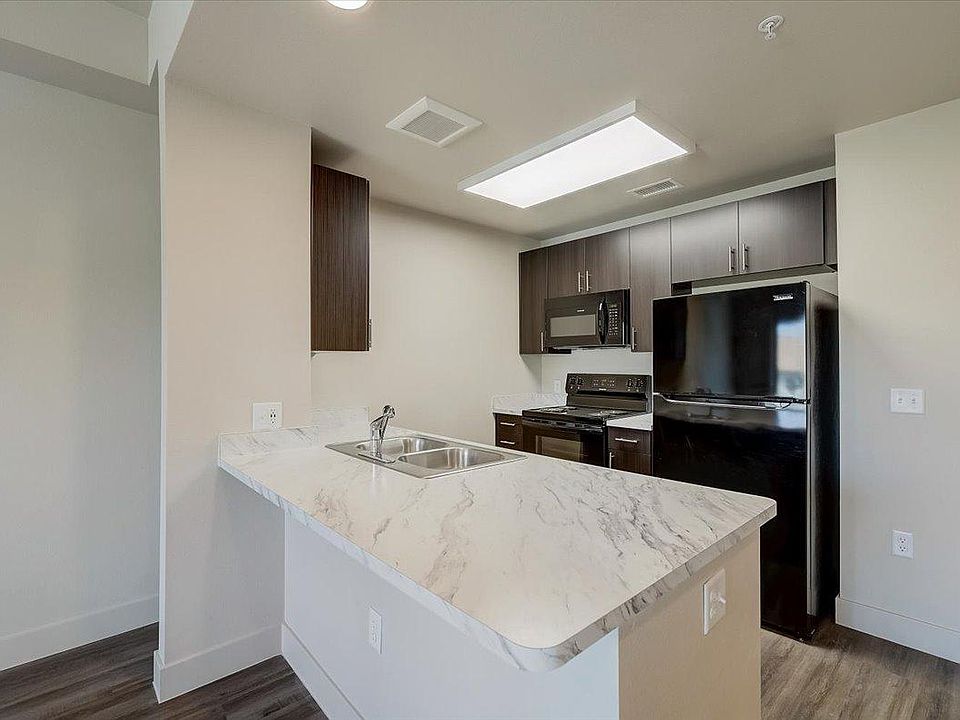 Lynwood Senior Apartment Rentals with Virtual tours Denver, CO Zillow