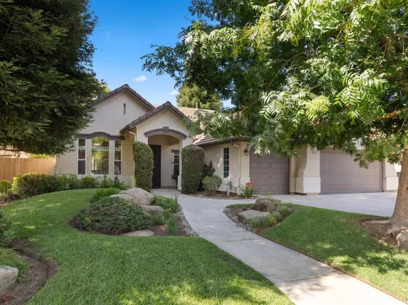 2767 Sussex Ave, Clovis, CA 93611