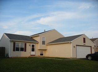 4208 Wren Ln, Zion, IL