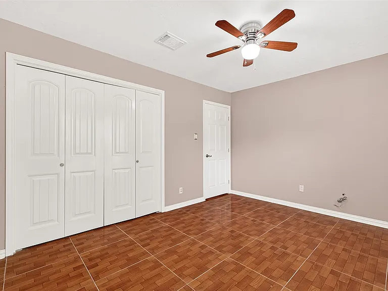 7403 Shady Vale Ln — Photo 31