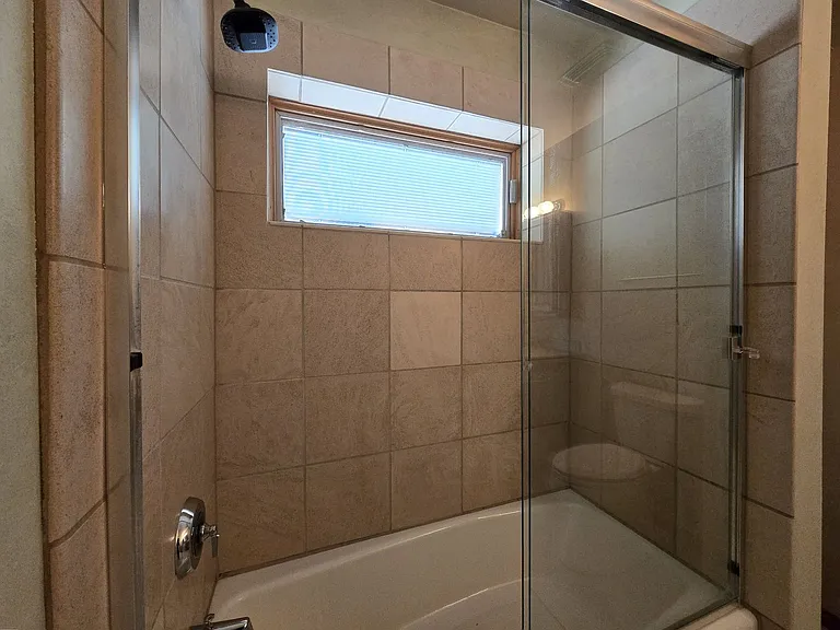 4 Alma Ct — Photo 23