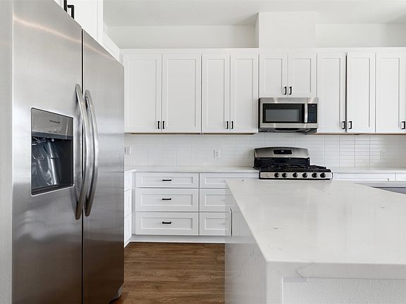 2nd image of 1811 Webberville Rd #1305