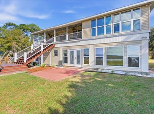 256 River Dr, Midway, GA 31320