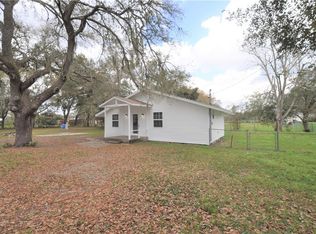 13634 Acker Rd, Dover, FL 33527