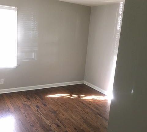 5th image of 5200 Clark Dr