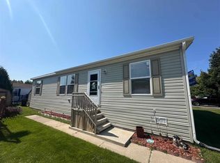 6685 M 66 N, Charlevoix, MI 49720