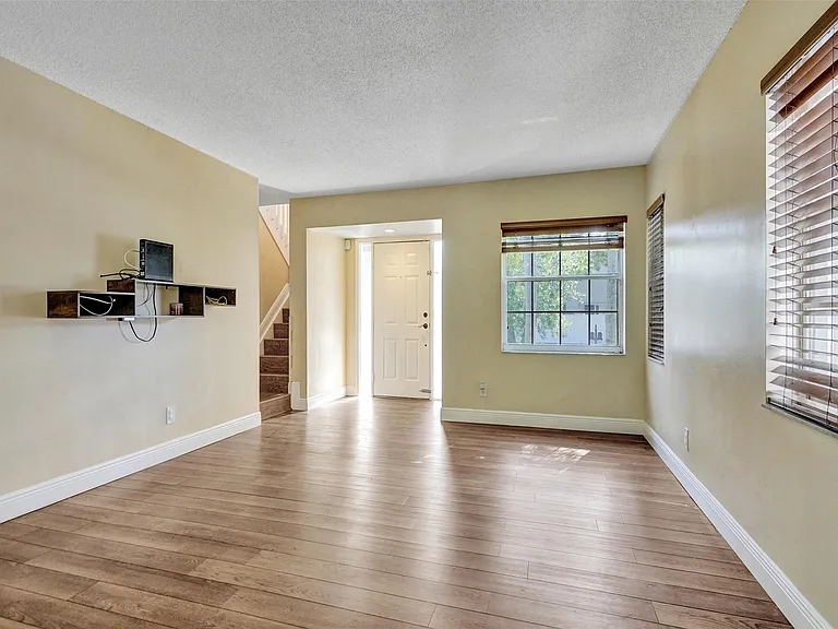 11567 N Open Ct — Photo 5
