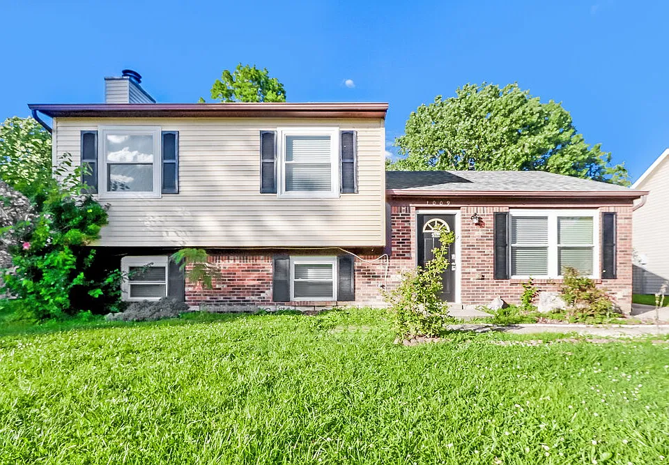 1009 Senate Ave
