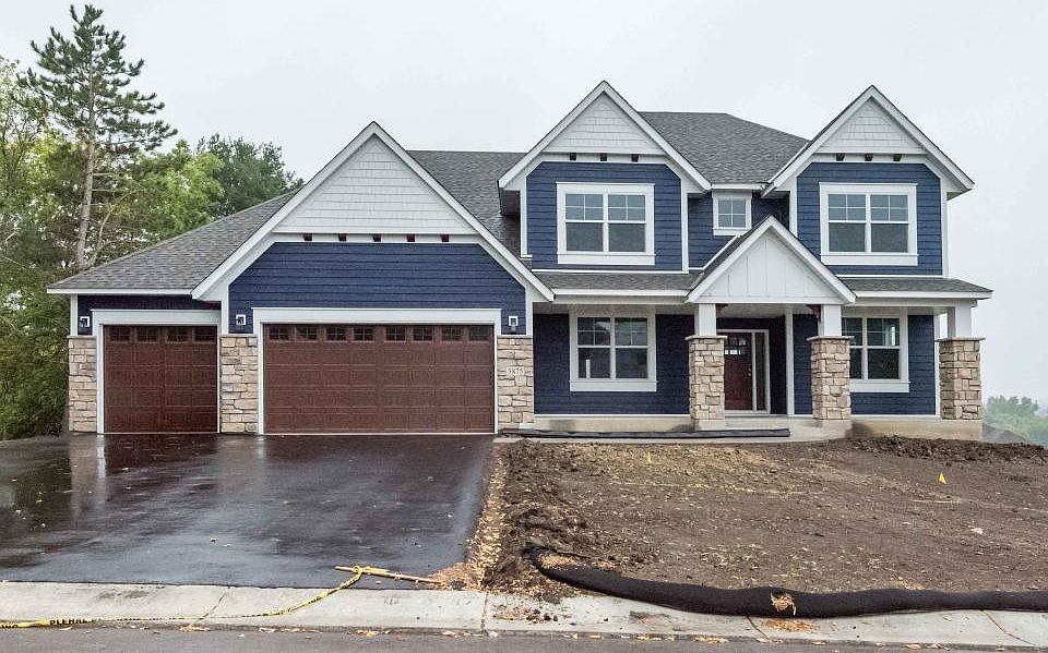 1st image of 5875 N Fountain Ln
