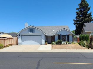 8269 Auberry Dr, Sacramento, CA 95828