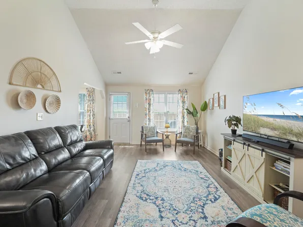 5095 Westview St, North Charleston, SC 29418