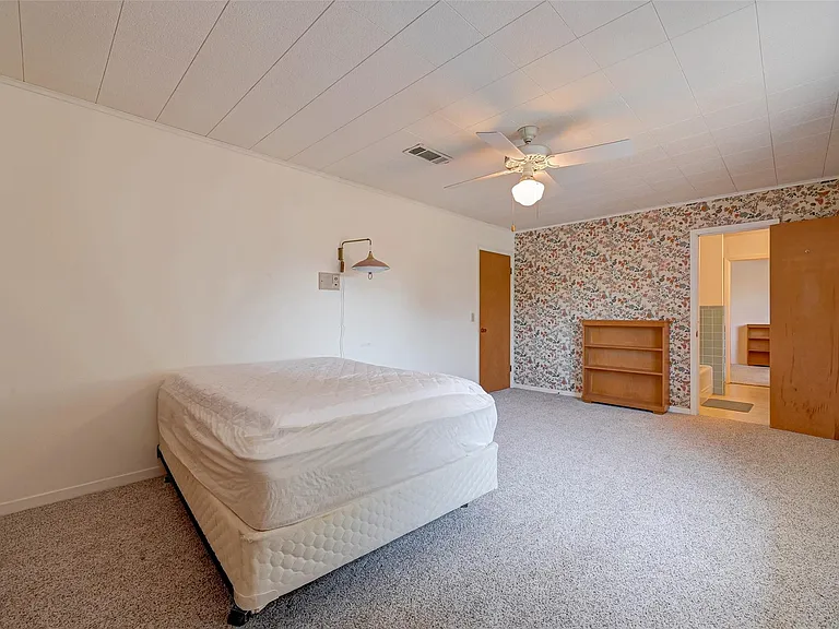 16711 Highway 90A — Photo 28
