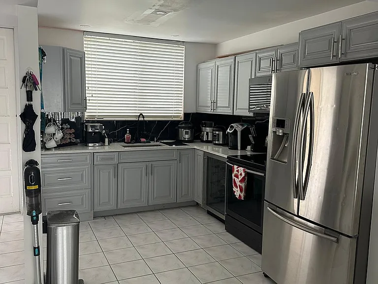 4557 Luxemburg Ct — Photo 35