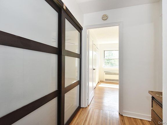 4th image of 11116 66th Avenue #3B
