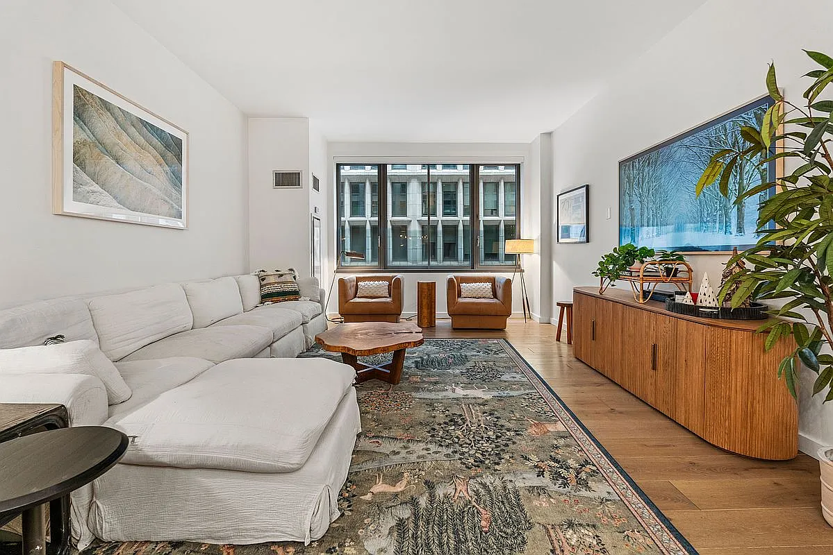 4 W 21st St #3AD photo 1