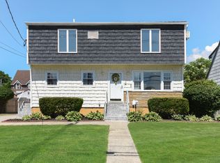 56 Chester Rd, Lynbrook, NY 11563