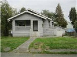 9032 18th Ave SW, Seattle, WA 98106