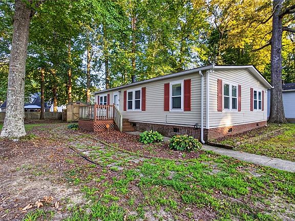3rd image of 292 Burnetts Way