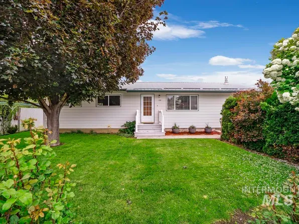 230 Rice Ave, Gooding, ID 83330