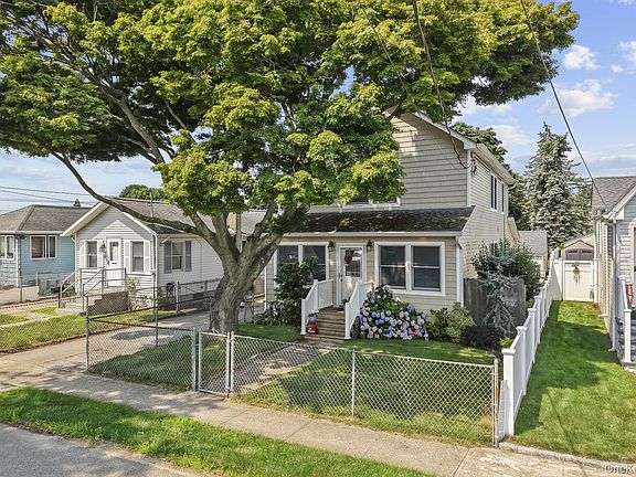 2nd image of 81 Wilson Avenue