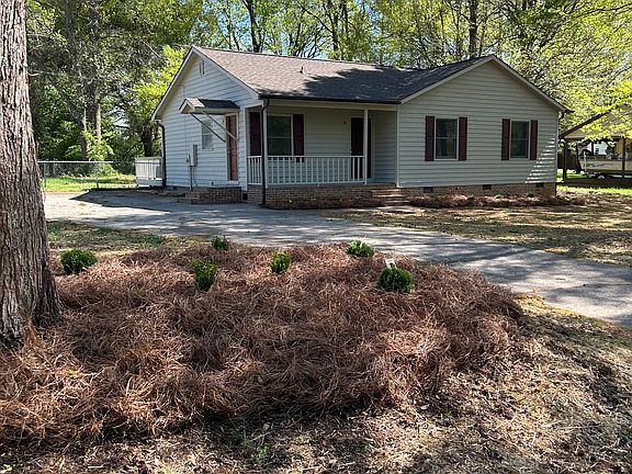 2nd image of 301 Gaither Rd